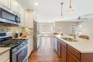 10181 Azalea Dr, Crown Point, IN 46307 - Photo 3