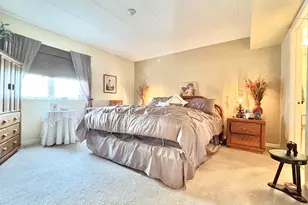 402 Sturdy Rd, Valparaiso, IN 46383 - Photo 13