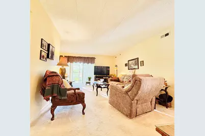 402 Sturdy Road #2c, Valparaiso, IN 46383 - Photo 7