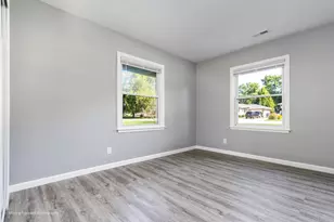 2446 Forest Park Dr, Dyer, IN 46311 - Photo 29