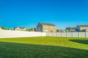 2799 Winterberry Rd, Portage, IN 46368 - Photo 25