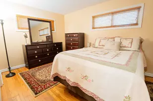 237 Hollywood Ave, Munster, IN 46321 - Photo 9