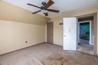 106 W Washington Street, Kentland, IN 47951 - Photo 17