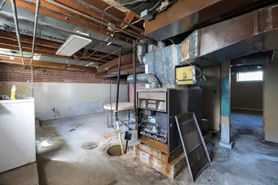 106 W Washington Street, Kentland, IN 47951 - Photo 23