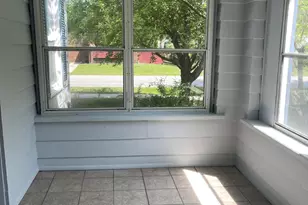 104 Harrison Blvd, Valparaiso, IN 46383 - Photo 5