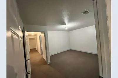 758 N Madison Street, Crown Point, IN 46307 - Photo 7