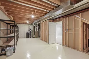 2507 Eisenhower Ave, Valparaiso, IN 46383 - Photo 43