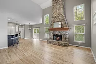 2507 Eisenhower Ave, Valparaiso, IN 46383 - Photo 15