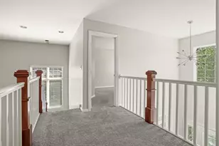 2507 Eisenhower Ave, Valparaiso, IN 46383 - Photo 33