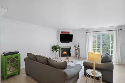 2649 Georgetowne Drive #B2, Highland, IN 46322 - Photo 9