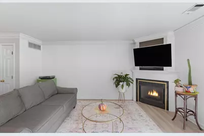 2649 Georgetowne Drive #B2, Highland, IN 46322 - Photo 7