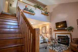 1362 W 94th Ct, Crown Point, IN 46307 - Photo 3