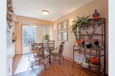 1362 W 94th Court, Crown Point, IN 46307 - Photo 7