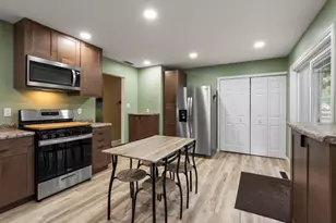 6665 Lakewood Ave, Portage, IN 46368 - Photo 11