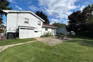 2410 Norman St, Portage, IN 46368 - Photo 17