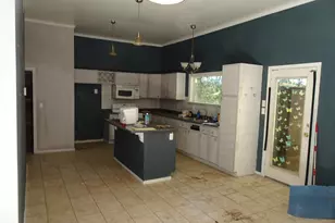 10788 E Hackberry Ave, Monterey, IN 46960 - Photo 3