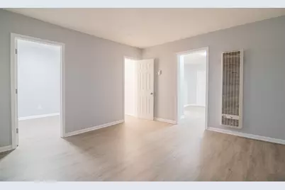 5001 Magoun Avenue, East Chicago, IN 46312 - Photo 5