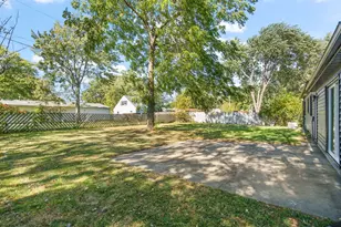 640 Old Forge Rd, Valparaiso, IN 46385 - Photo 11