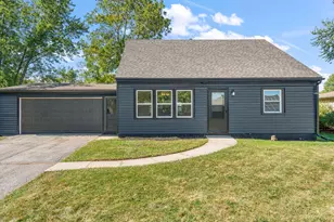 640 Old Forge Rd, Valparaiso, IN 46385 - Photo 1