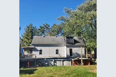 1621 W 10th Street, Michigan City, IN 46360 - Photo 5