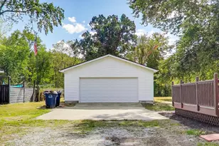 102 S Karwick Rd, Michigan City, IN 46360 - Photo 19