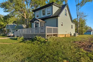 1059 Farrell St, Valparaiso, IN 46385 - Photo 3