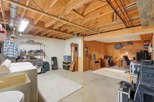 2325 Drop Anchor Dr, Crown Point, IN 46307 - Photo 23