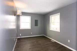 628 Old Forge Rd, Valparaiso, IN 46385 - Photo 9