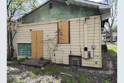 823 Pierce Street, Gary, IN 46402 - Photo 3