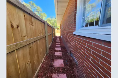 851 Johnson Street, Gary, IN 46402 - Photo 19