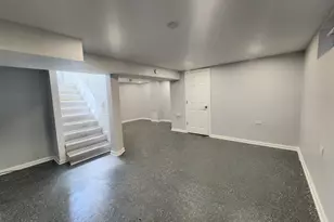 851 Johnson St, Gary, IN 46402 - Photo 13