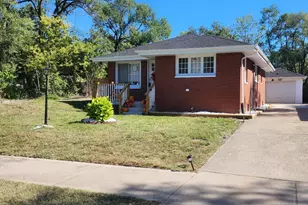 851 Johnson St, Gary, IN 46402 - Photo 3