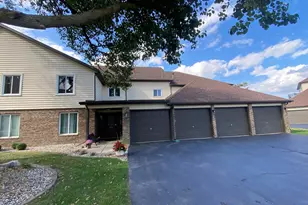 5035 Spinnaker Ln, Crown Point, IN 46307 - Photo 1