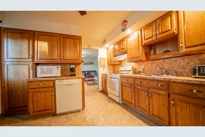 1409 Andrew Avenue, La Porte, IN 46350 - Photo 7