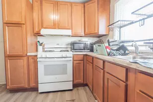 509 Fir St, Michigan City, IN 46360 - Photo 9