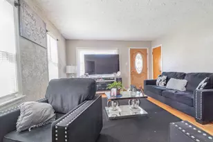 509 Fir St, Michigan City, IN 46360 - Photo 3