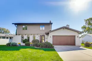 9449 Primrose Ln, Munster, IN 46321 - Photo 1