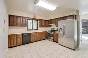 9449 Primrose Ln, Munster, IN 46321 - Photo 7