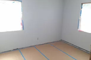 1047 Decatur St, Gary, IN 46403 - Photo 5