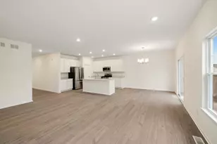 5264 Red Rock Ln, Schererville, IN 46375 - Photo 7