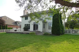 9939 Sequoia Ln, Munster, IN 46321 - Photo 39