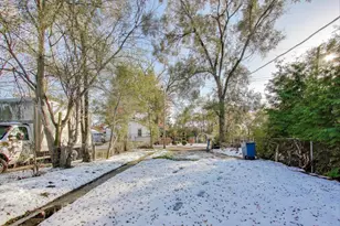 627 W 39th Ave, Gary, IN 46408 - Photo 35