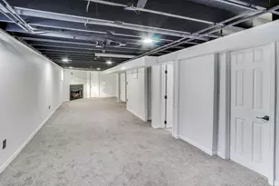 627 W 39th Ave, Gary, IN 46408 - Photo 25