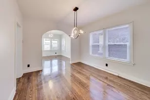 627 W 39th Ave, Gary, IN 46408 - Photo 9