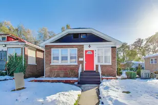 627 W 39th Ave, Gary, IN 46408 - Photo 1