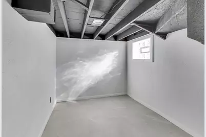 627 W 39th Avenue, Gary, IN 46408 - Photo 27