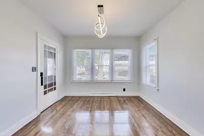 627 W 39th Avenue, Gary, IN 46408 - Photo 7