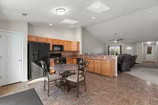 523 W 77th Ave, Merrillville, IN 46410 - Photo 9