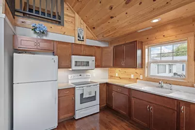 6105 N 300 E, Monon, IN 47959 - Photo 9