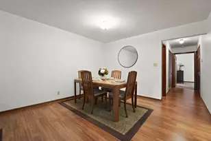 208 E 650 N, Valparaiso, IN 46383 - Photo 7